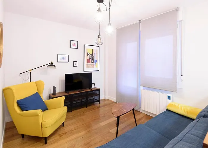 Apartment Prim By Kyosai Bilbao